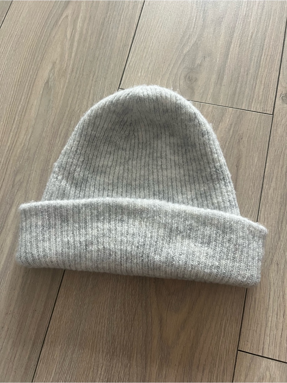 American Eagle Outfitters AE Marled Knit Gray White Beanie Hat Winter Fall